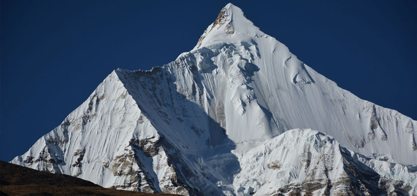 Jomolhari Trek