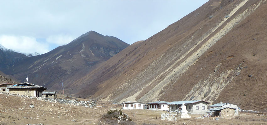 Jomolhari Trek