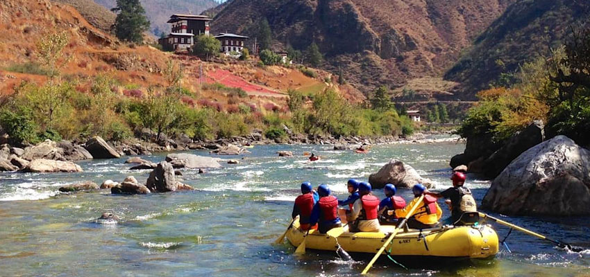 Rafting in Bhutan