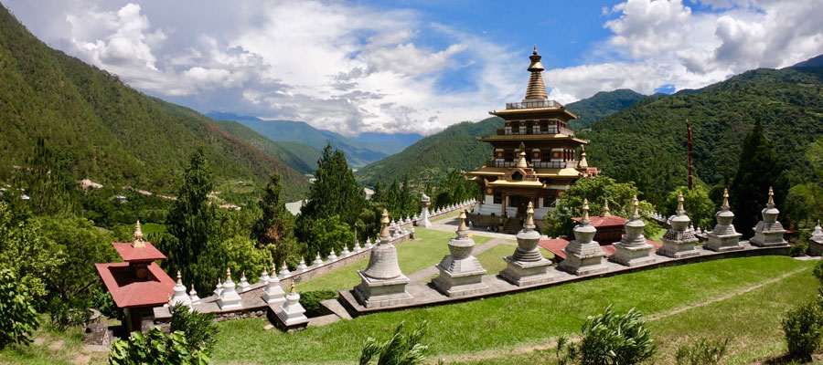 Khamsum Yulley Namgyal Chorten